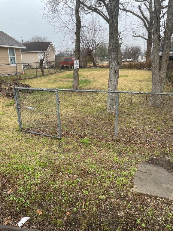 4302 Gunter Street, Houston, TX 77020