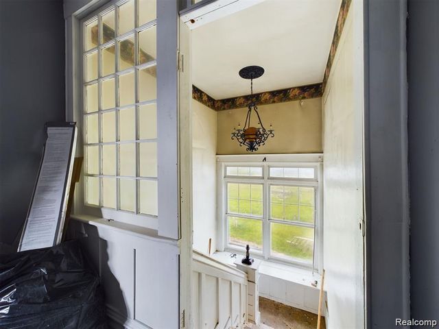 821 M L King Avenue, Flint, MI 48503