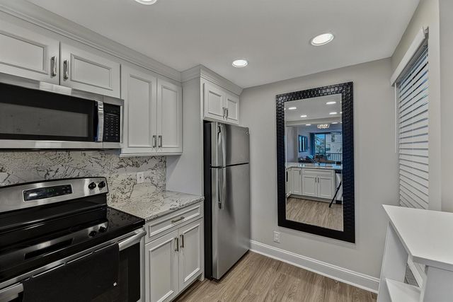 4 ROYAL PALM Way 3020, Boca Raton, FL 33432