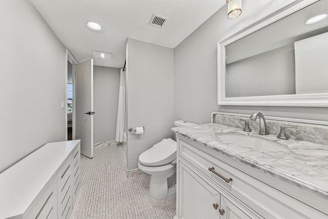 4 ROYAL PALM Way 3020, Boca Raton, FL 33432