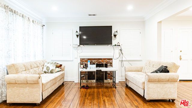 5528 Willowcrest Avenue, North Hollywood (los Angeles), CA 91601