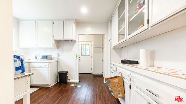 5528 Willowcrest Avenue, North Hollywood (los Angeles), CA 91601