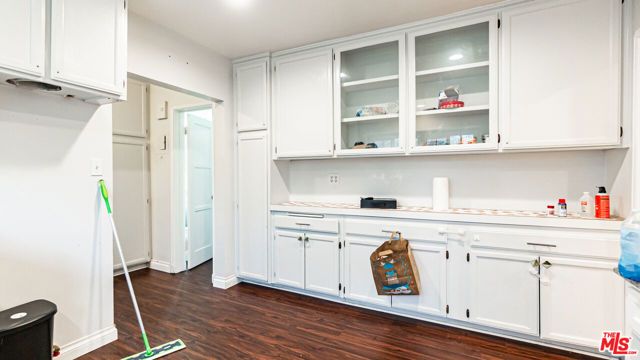 5528 Willowcrest Avenue, North Hollywood (los Angeles), CA 91601