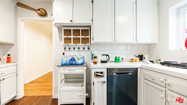 5528 Willowcrest Avenue, North Hollywood (los Angeles), CA 91601