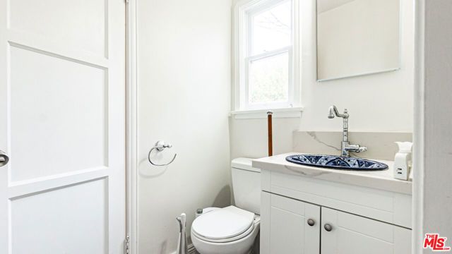 5528 Willowcrest Avenue, North Hollywood (los Angeles), CA 91601