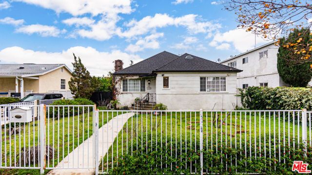 5528 Willowcrest Avenue, North Hollywood (los Angeles), CA 91601