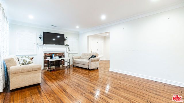 5528 Willowcrest Avenue, North Hollywood (los Angeles), CA 91601