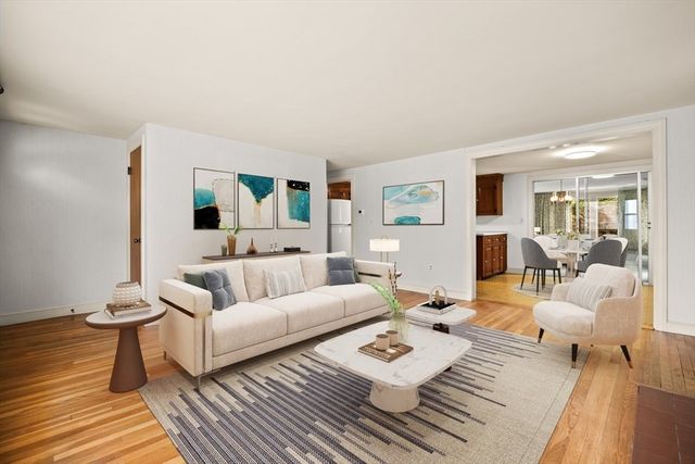 12 Roberts Road, Canton, MA 02021
