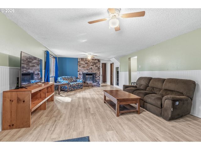 30409 Ne HARRISON Rd, Battle Ground, WA 98604