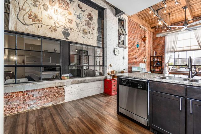 570 S Front Street, 211, Columbus, OH 43215