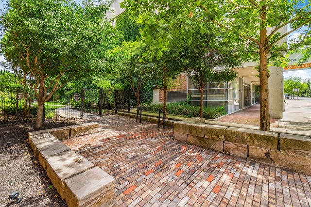 570 S Front Street, 211, Columbus, OH 43215