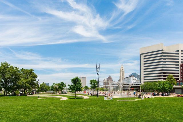 570 S Front Street, 211, Columbus, OH 43215