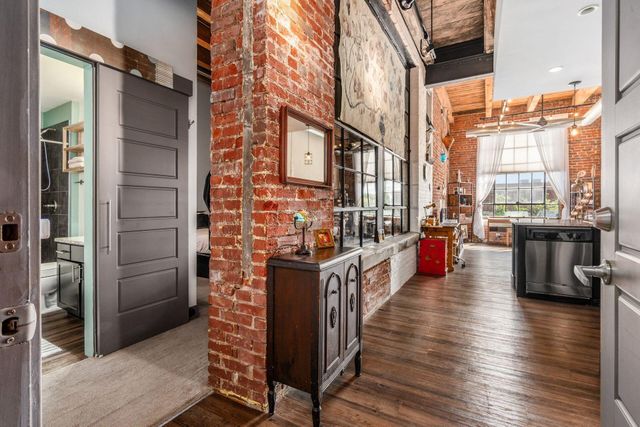 570 S Front Street, 211, Columbus, OH 43215