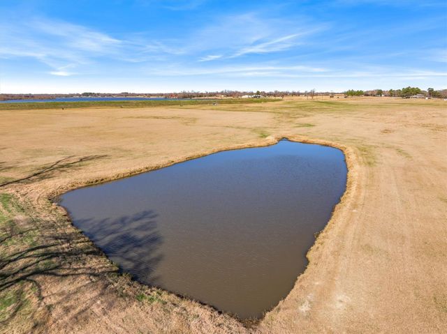 1700 Fm 1995, Van, TX 75790