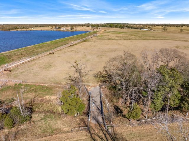 1700 Fm 1995, Van, TX 75790