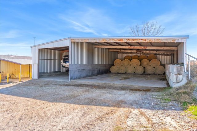 1700 Fm 1995, Van, TX 75790