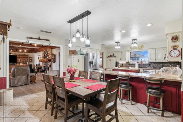 1700 Fm 1995, Van, TX 75790