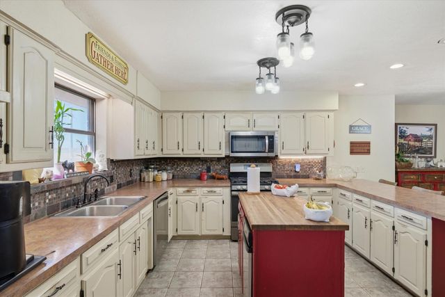 1700 Fm 1995, Van, TX 75790