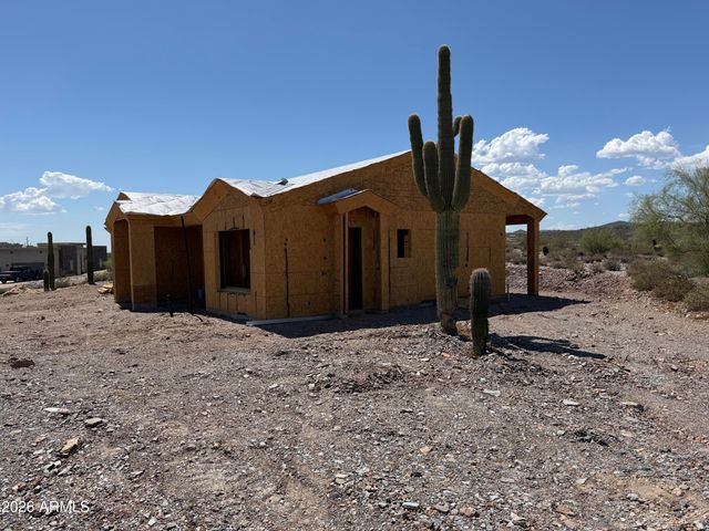 48328 N 27TH Avenue, New River, AZ 85087