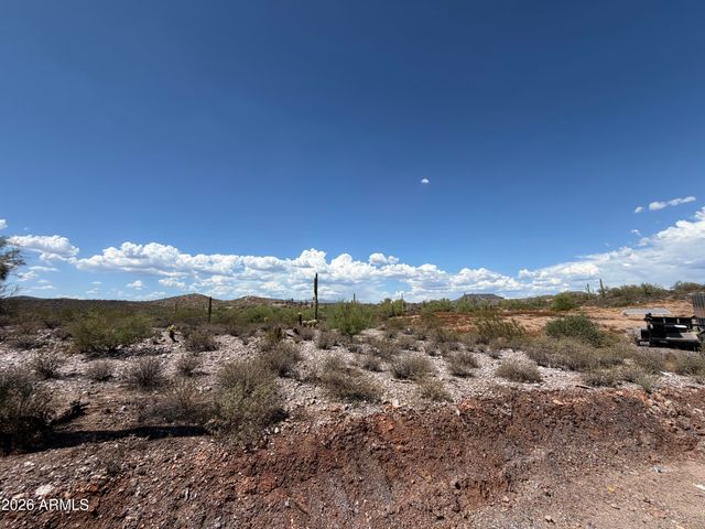 48328 N 27TH Avenue, New River, AZ 85087