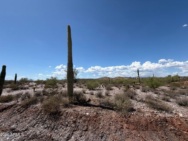 48328 N 27TH Avenue, New River, AZ 85087