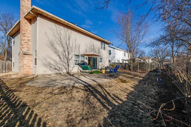 1009 Hilldale Lane, Buffalo Grove, IL 60089