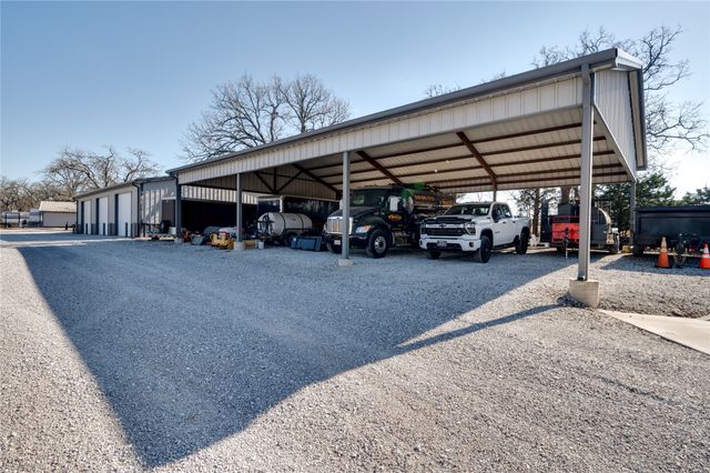 11776 E US Highway 82, Whitesboro, TX 76273