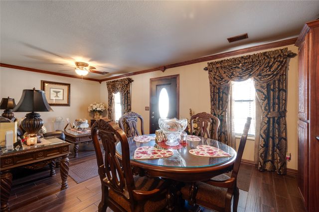 11776 E US Highway 82, Whitesboro, TX 76273