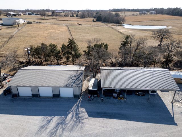 11776 E US Highway 82, Whitesboro, TX 76273