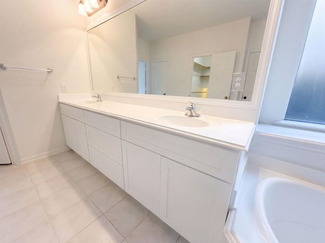 9019 Sunny Ridge Drive, Houston, TX 77095