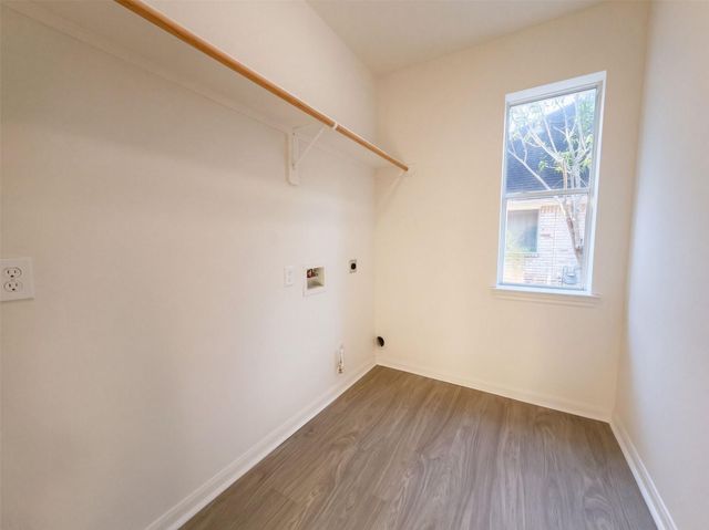 9019 Sunny Ridge Drive, Houston, TX 77095