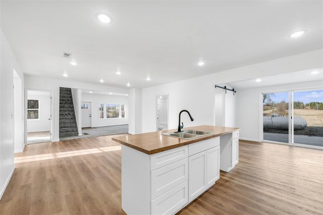 10282 7 Mile Road, Evart, MI 49631