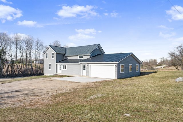 10282 7 Mile Road, Evart, MI 49631