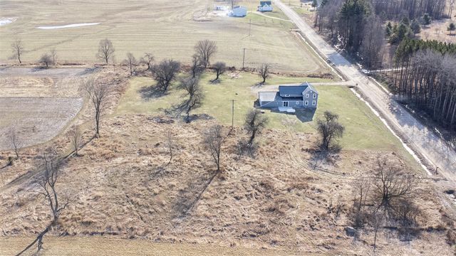 10282 7 Mile Road, Evart, MI 49631