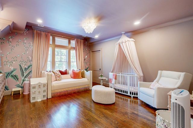 370 Grove St, Needham, MA 02492