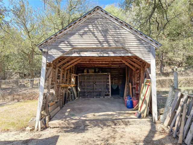 613 NE 6th Avenue, Mineral Wells, TX 76067