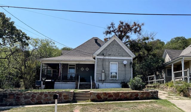 613 NE 6th Avenue, Mineral Wells, TX 76067
