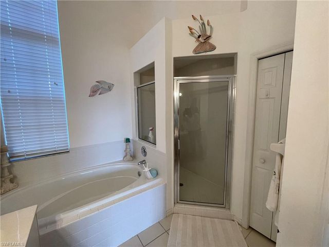 25232 Pelican Creek CIR # 202, Bonita Springs, FL 34134