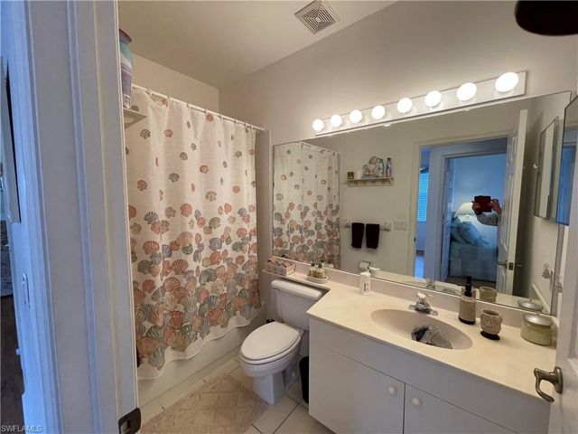 25232 Pelican Creek CIR # 202, Bonita Springs, FL 34134