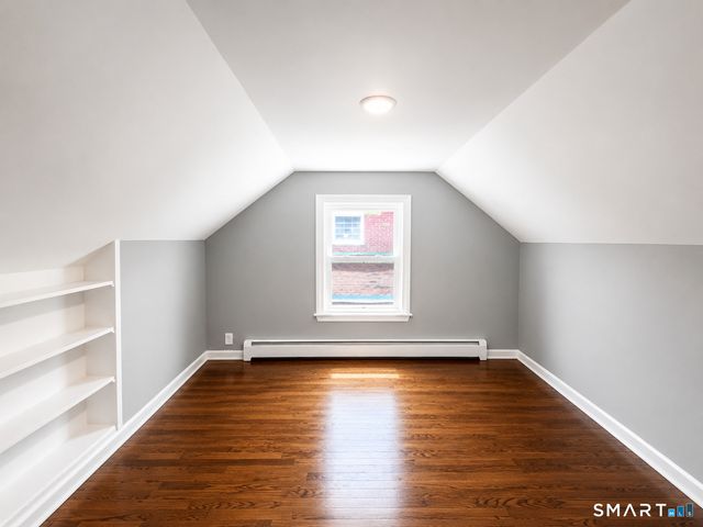 59 Carnegie Avenue, Bridgeport, CT 06610