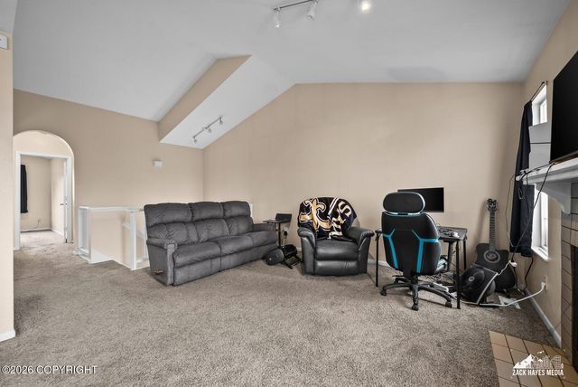 8937 Joy Circle, Anchorage, AK 99502