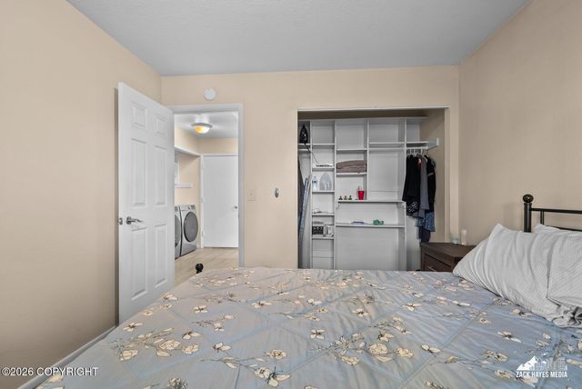8937 Joy Circle, Anchorage, AK 99502