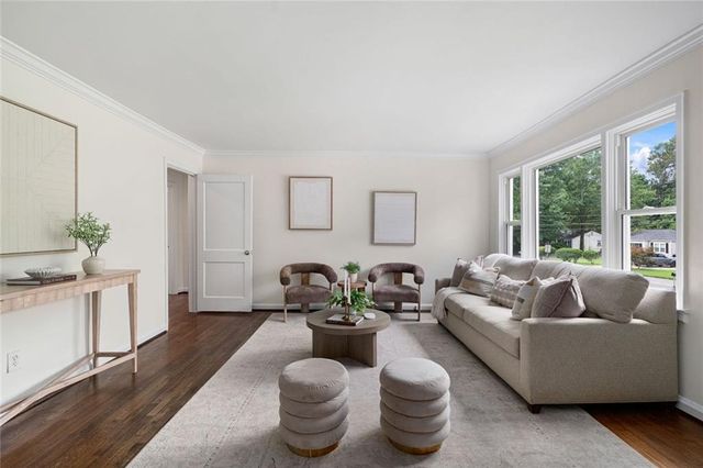 1097 Shepherds Lane NE, Atlanta, GA 30324