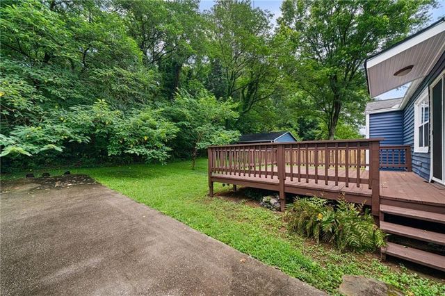 1097 Shepherds Lane NE, Atlanta, GA 30324