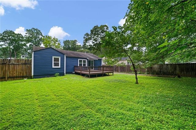 1097 Shepherds Lane NE, Atlanta, GA 30324