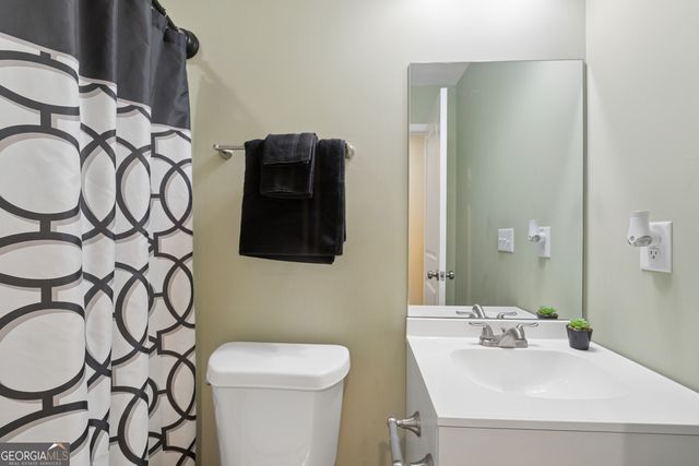 982 Green Meadow Drive, Madison, GA 30650