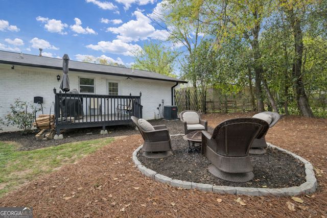 982 Green Meadow Drive, Madison, GA 30650