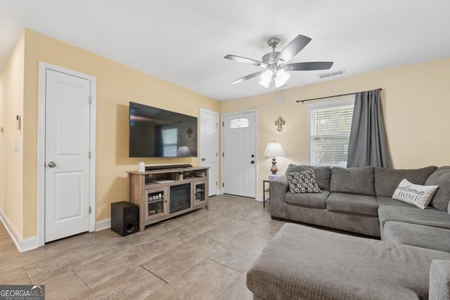 982 Green Meadow Drive, Madison, GA 30650