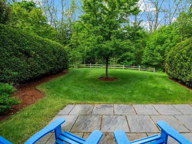 21 Mockingbird Lane, South Burlington, VT 05403