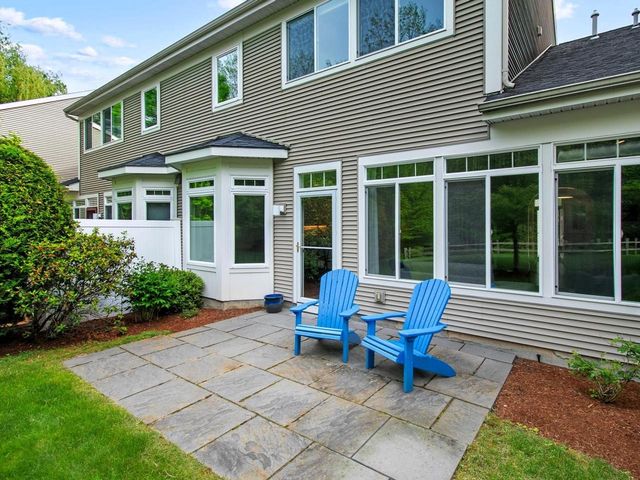 21 Mockingbird Lane, South Burlington, VT 05403
